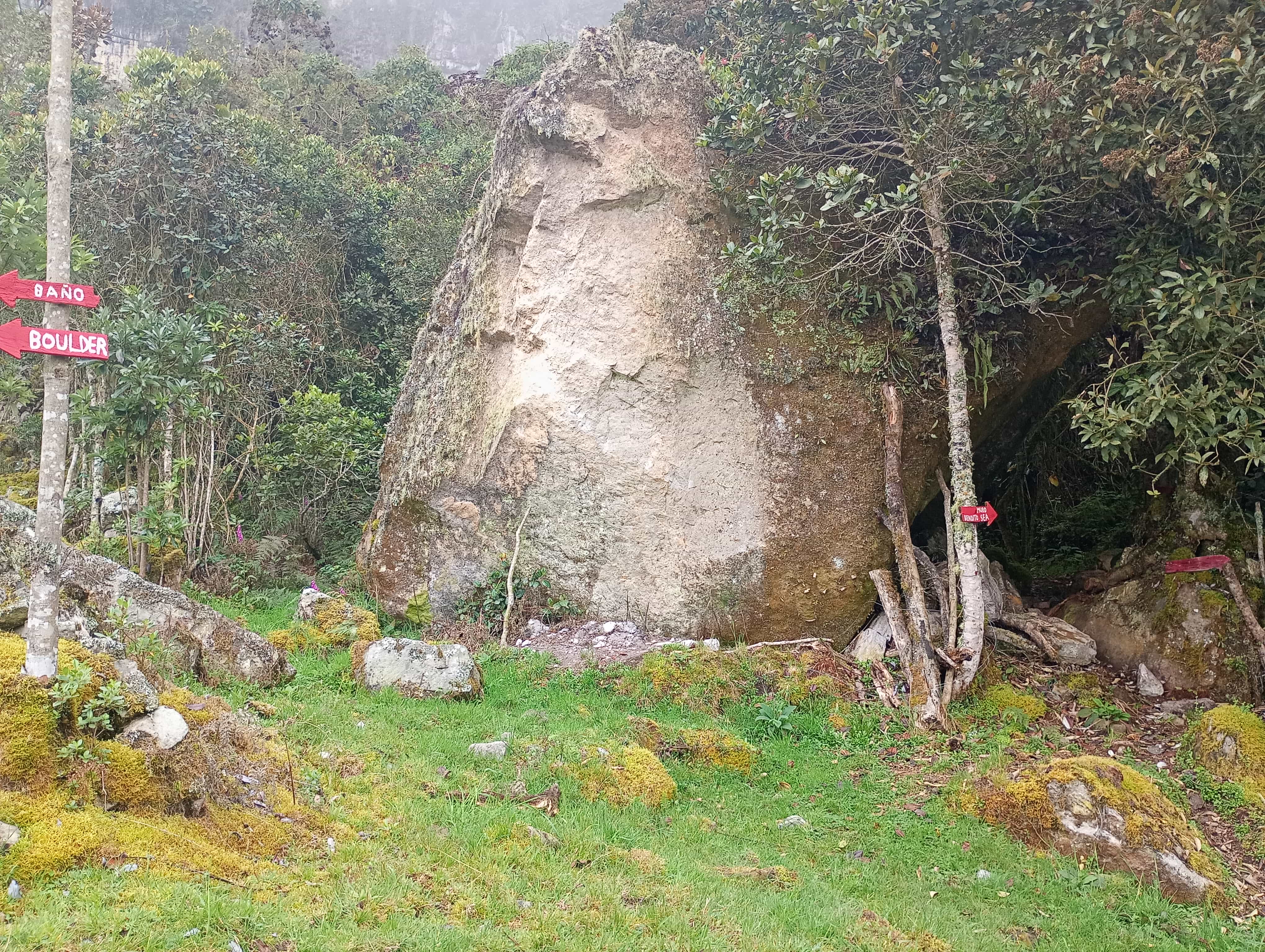 Primer Paso - Zona de Boulder El Higuerón