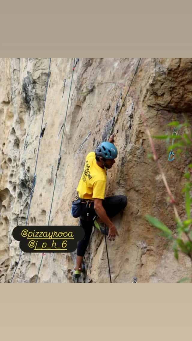 Equipo de escalada y seguridad